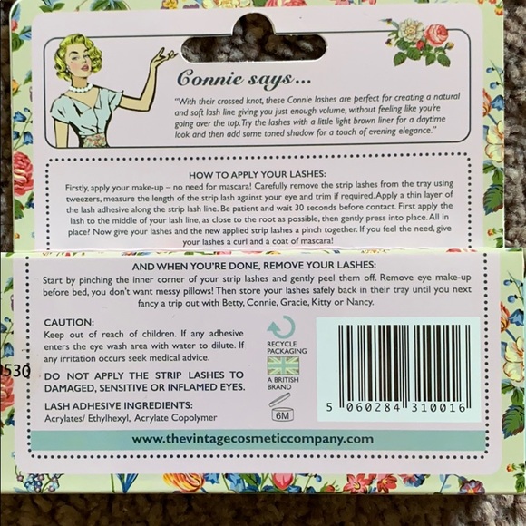 False Strip Lashes by The Vintage Cosmetic Comp. - Picture 4 of 4